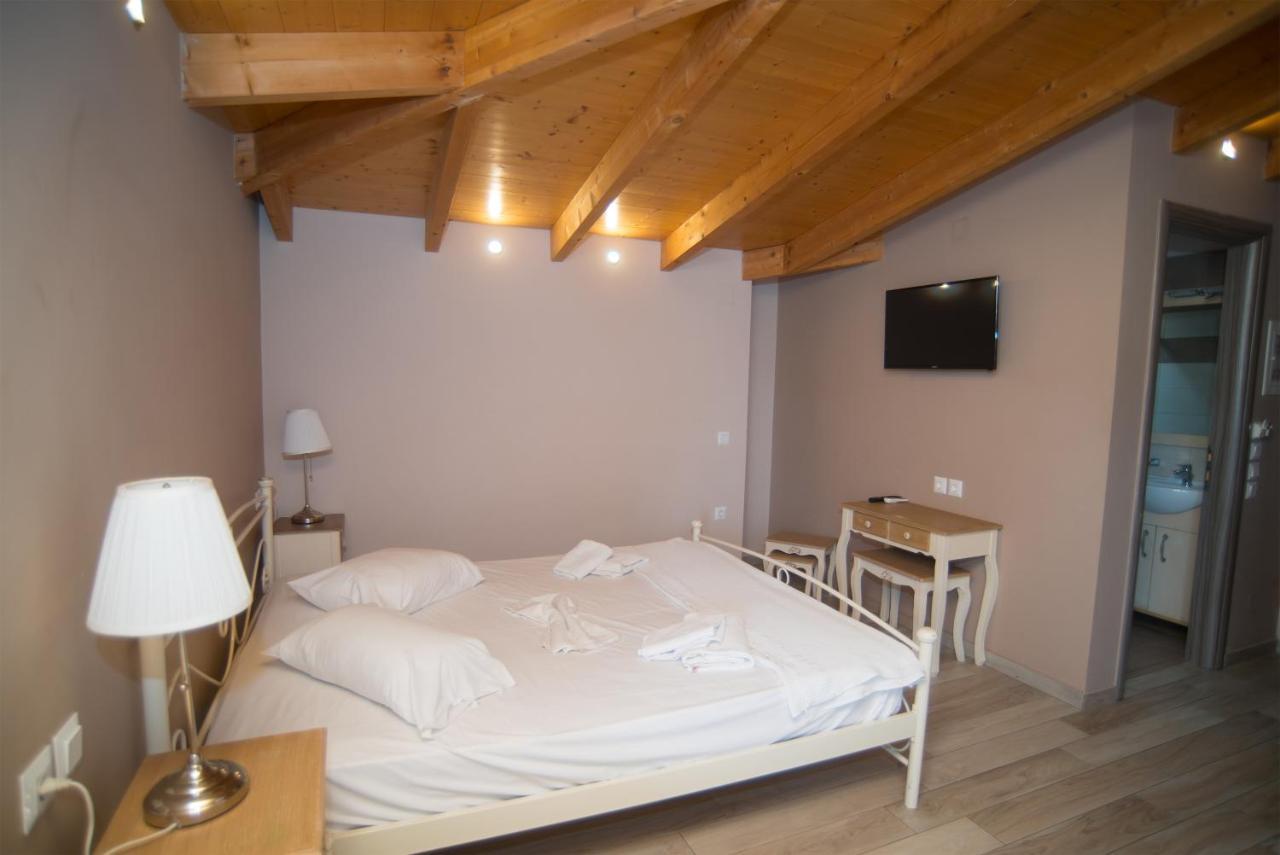 Studios Artemis Lefkada City Екстер'єр фото