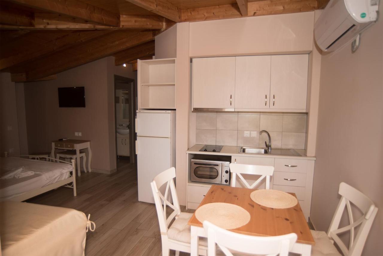 Studios Artemis Lefkada City Екстер'єр фото