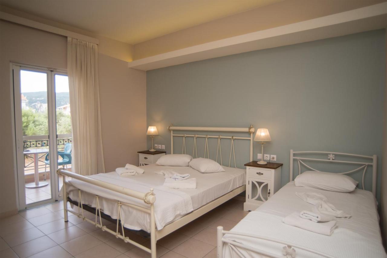 Studios Artemis Lefkada City Екстер'єр фото
