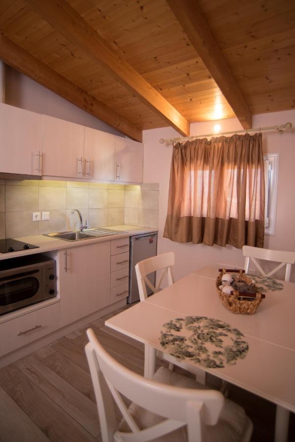 Studios Artemis Lefkada City Екстер'єр фото