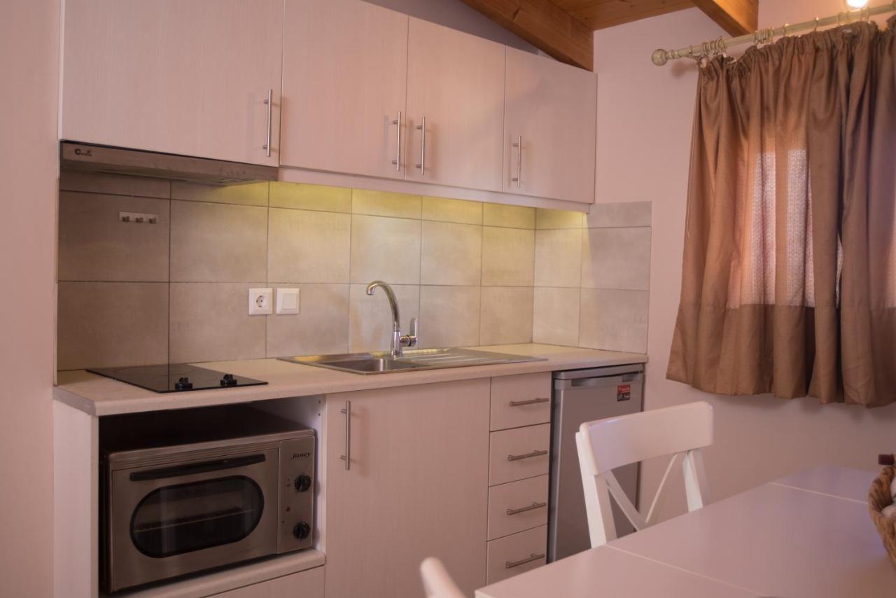 Studios Artemis Lefkada City Екстер'єр фото