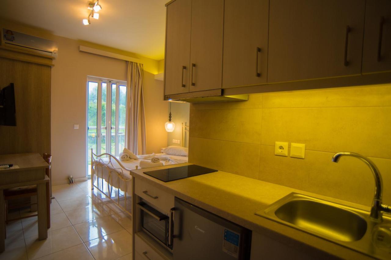 Studios Artemis Lefkada City Екстер'єр фото